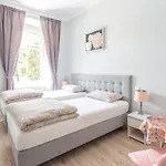 Babel Hostel, Dworzec Pkp, Rynek