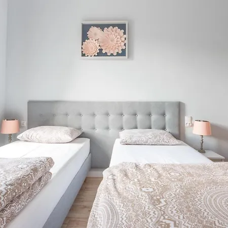 Babel Hostel, Dworzec Pkp, Rynek بيت شباب