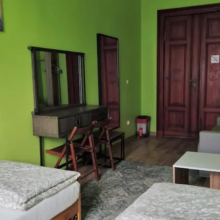 Hostal Babel Hostel, Dworzec Pkp, Rynek