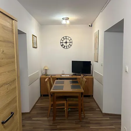 Hostal Babel Hostel, Dworzec Pkp, Rynek