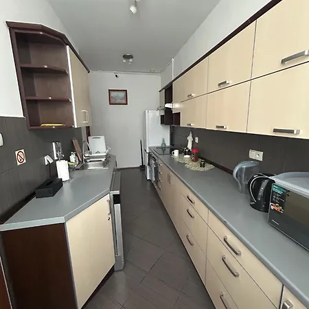 Hostal Babel Hostel, Dworzec Pkp, Rynek *