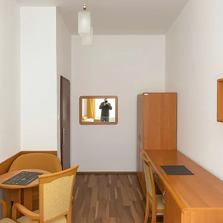 Vandrerhjem Babel Hostel, Dworzec Pkp, Rynek