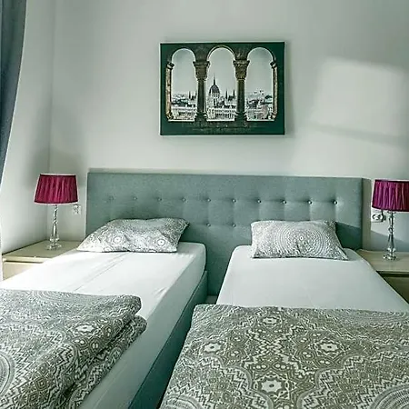Babel Hostel, Dworzec Pkp, Rynek Auberge de jeunesse