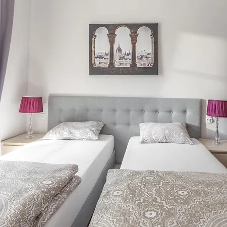 Babel Hostel, Dworzec Pkp, Rynek Breslavia