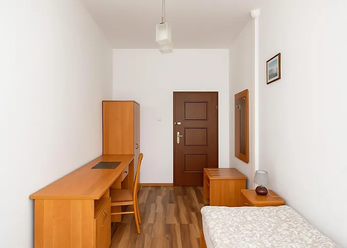 Babel Hostel, Dworzec Pkp, Rynek *
