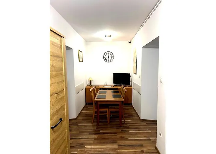 Babel Hostel, Dworzec Pkp, Rynek