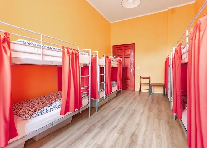 Babel Hostel, Dworzec Pkp, Rynek *