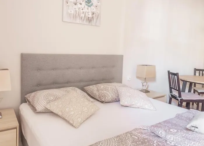 Ostello Babel Hostel, Dworzec Pkp, Rynek *