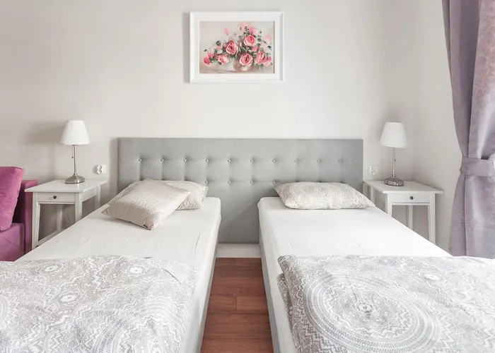 Babel Hostel, Dworzec Pkp, Rynek Ostello